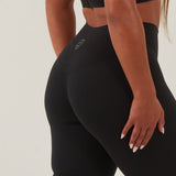 Black Seamless Cycling Shorts